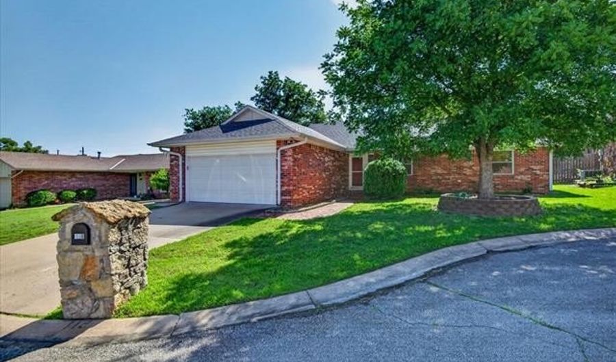 118 Canterbury Ct, Bartlesville, OK 74006 - 3 Beds, 2 Bath