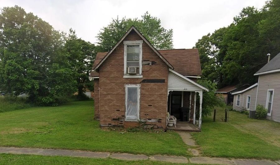 2215 St Charles St, Anderson, IN 46013 - 3 Beds, 1 Bath