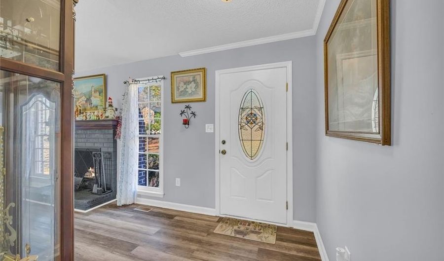 375 Brookstone Dr, Athens, GA 30605 - 4 Beds, 2 Bath