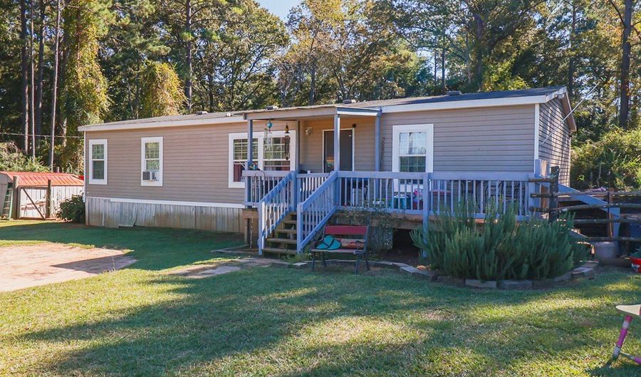 399 Johnson St, Andersonville, GA 31711 - 3 Beds, 2 Bath