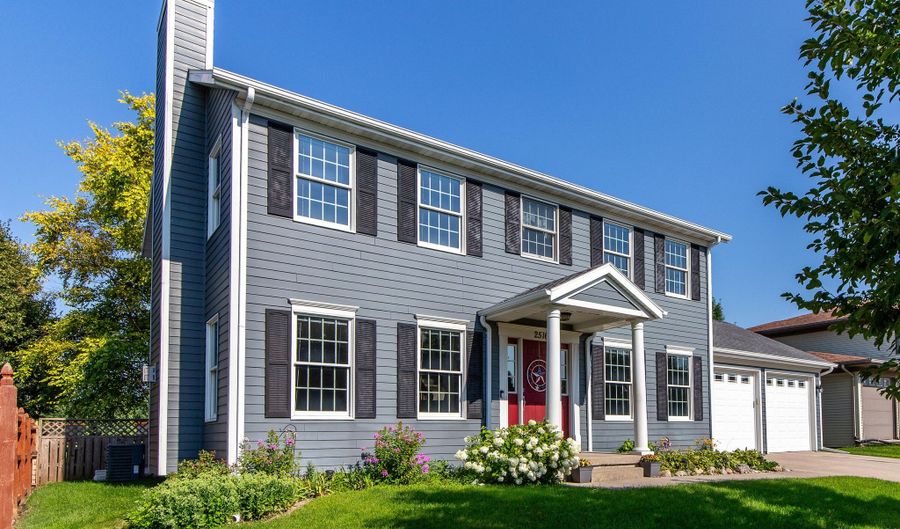 2516 Somerset Dr, Ames, IA 50010 - 5 Beds, 4 Bath