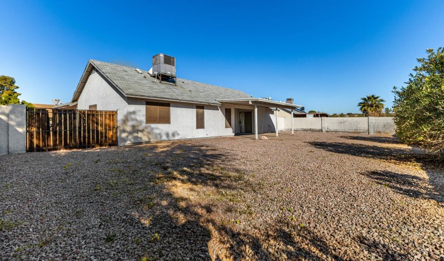 3623 W FAIRVIEW Ln, Chandler, AZ 85226 - 3 Beds, 2 Bath