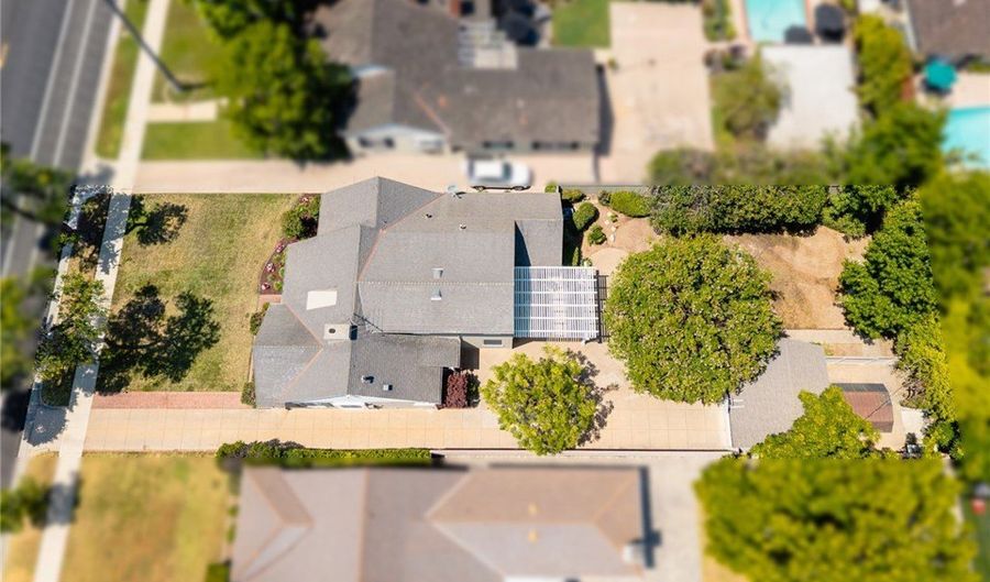 1960 Del Mar Ave, San Marino, CA 91108 - 4 Beds, 3 Bath