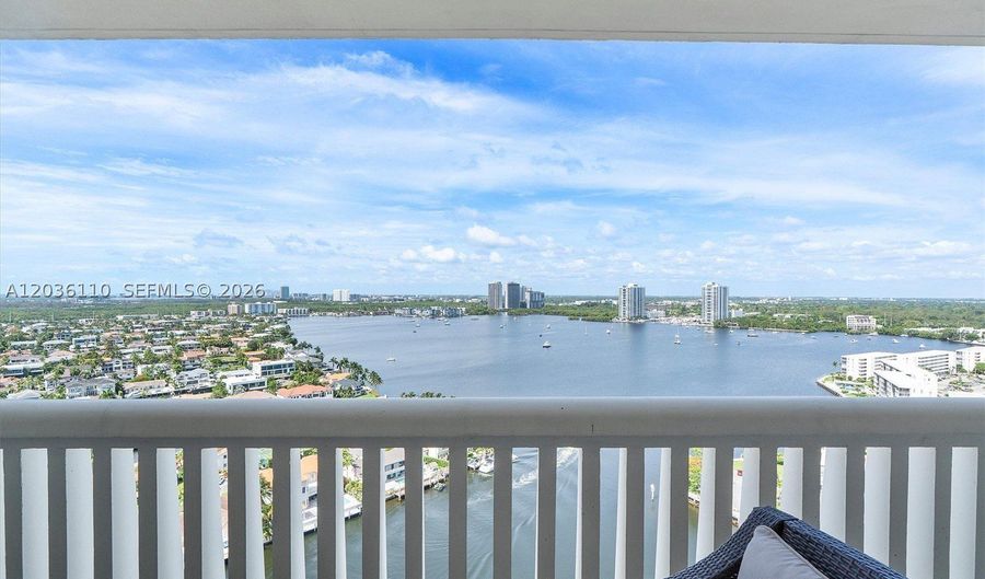 1000 W Island Blvd 2307, Aventura, FL 33160 - 3 Beds, 3 Bath