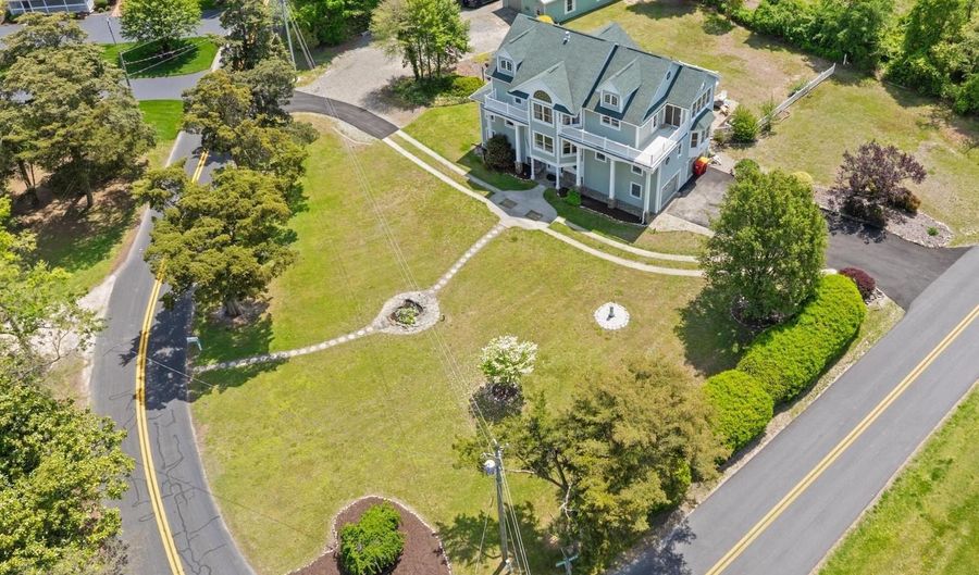 30602 SANDY LANDING Rd, Dagsboro, DE 19939 - 5 Beds, 5 Bath