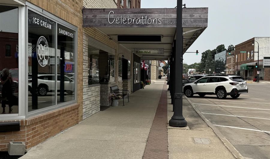 110 E State St, Algona, IA 50511 - 0 Beds, 0 Bath