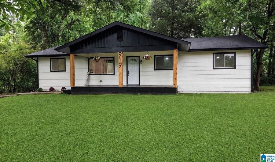 919 SW 3RD Ave, Alabaster, AL 35007 - 4 Beds, 2 Bath