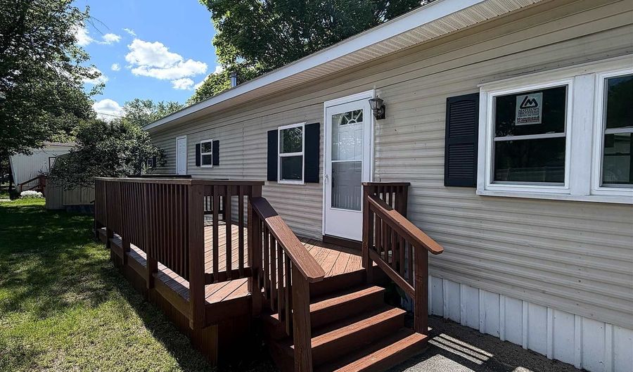 10 Sherman Dr, Boscawen, NH 03303 - 2 Beds, 1 Bath