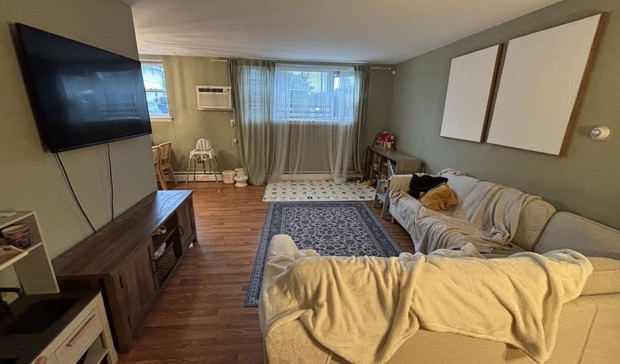 304 Regency Park Dr 304, Agawam, MA 01001 - 2 Beds, 2 Bath