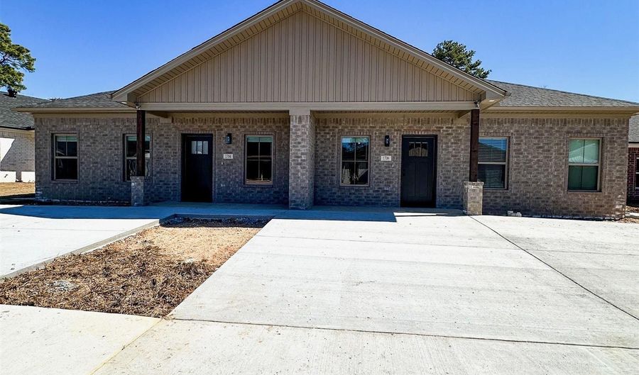1600 Crosswood Ct, Benton, AR 72015 - 2 Beds, 2 Bath