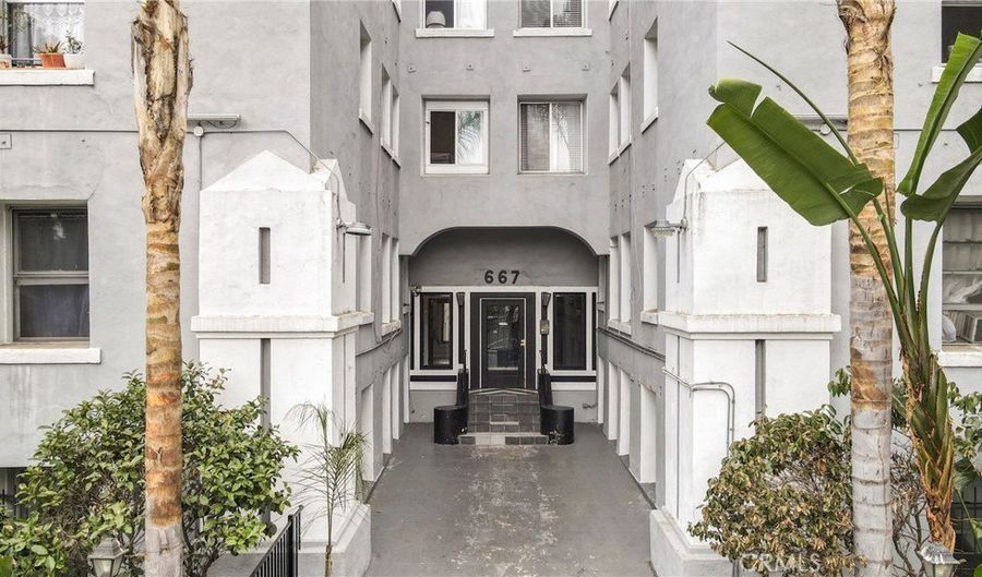 667 S Carondelet St, Los Angeles, CA 90057 - 1 Beds, 2 Bath