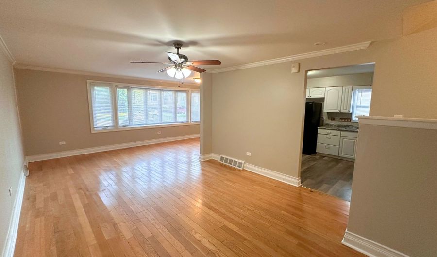 3416 W 124th St, Alsip, IL 60803 - 3 Beds, 2 Bath