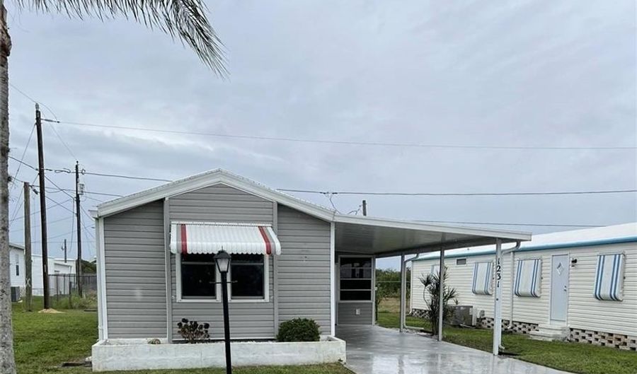 1231 W Rudolph St, Avon Park, FL 33825 - 2 Beds, 2 Bath