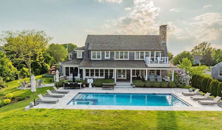 22 Kent Rd, Barnstable, MA 02630 - 6 Beds, 6 Bath