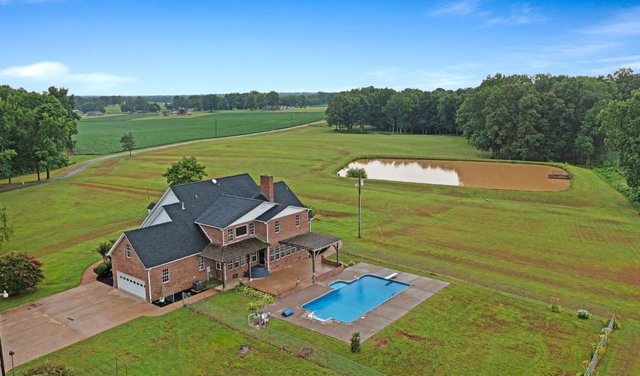 1150 Norris Crossing Rd, Bells, TN 38006 - 4 Beds, 4 Bath