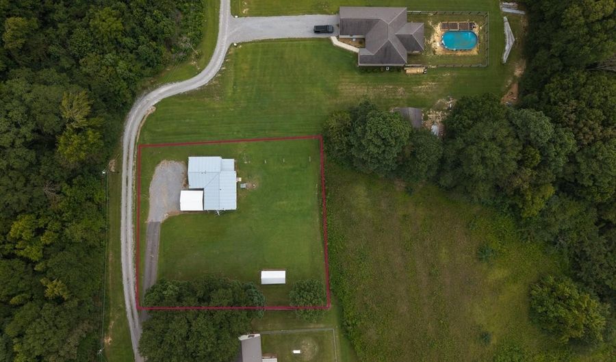 322 7th Pl SW, Arab, AL 35016 - 3 Beds, 1 Bath