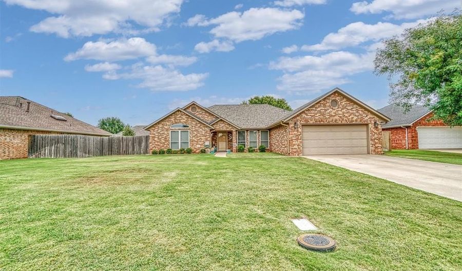 809 Jamestown Dr, Altus, OK 73521 - 3 Beds, 2 Bath