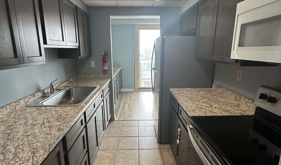 2834 ATLANTIC Ave 505, Atlantic City, NJ 08401 - 2 Beds, 1 Bath