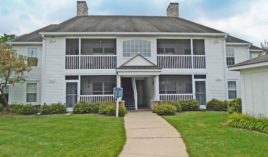 2800 S Knightsbridge Cir, Ann Arbor, MI 48105 - 2 Beds, 2 Bath