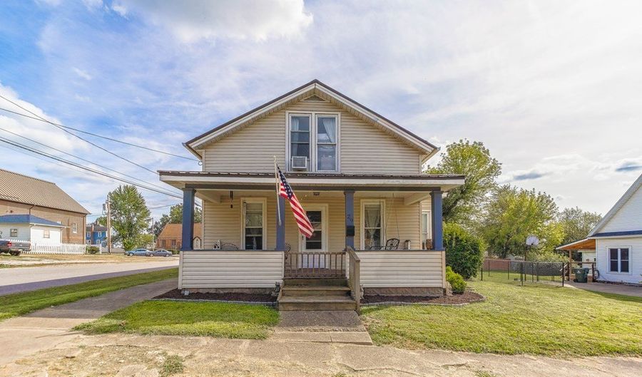 29 Sandusky St, Fredericktown, OH 43019 - 3 Beds, 1 Bath