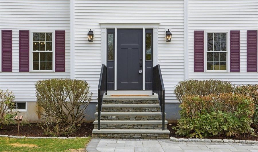 50 Golden Run Rd, Bolton, MA 01740 - 4 Beds, 4 Bath