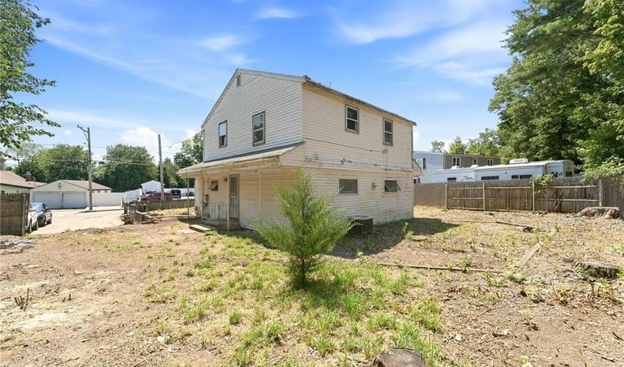 227 S Main St, Coventry, RI 02816 - 3 Beds, 2 Bath