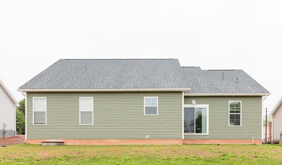 205 KINNEMAN Rd, Abbottstown, PA 17301 - 3 Beds, 2 Bath