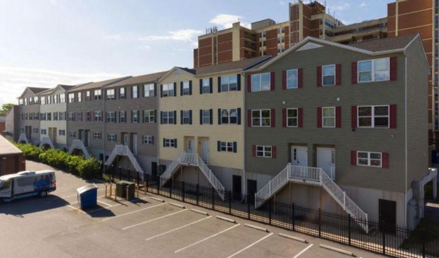 5237 CROWSON Ave 7, Baltimore, MD 21212 - 4 Beds, 2 Bath