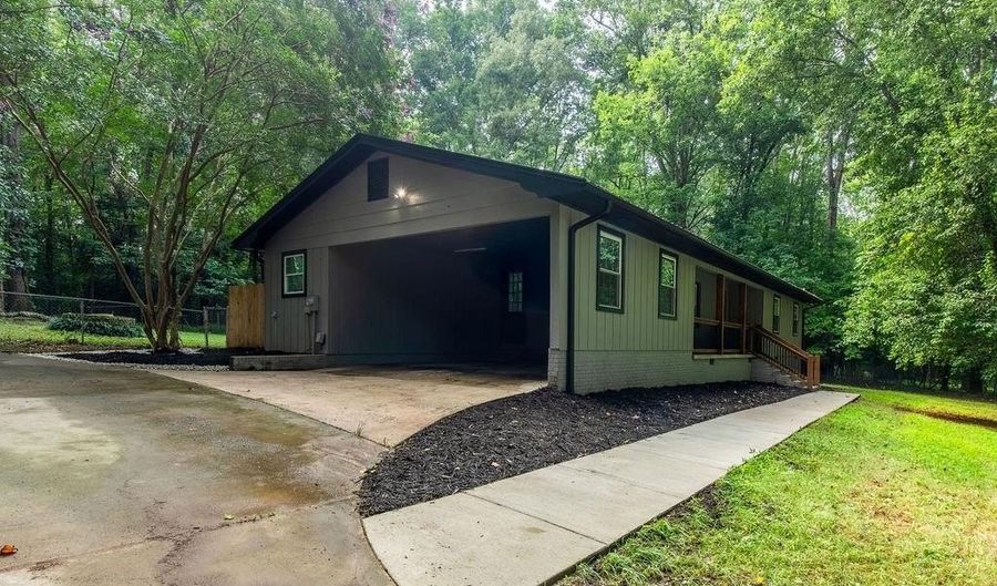 255 Back Creek Rd, Asheboro, NC 27205 - 3 Beds, 2 Bath
