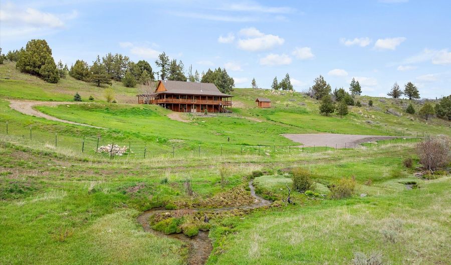 36020 Alder Creek Rd, Baker City, OR 97814 - 3 Beds, 2 Bath