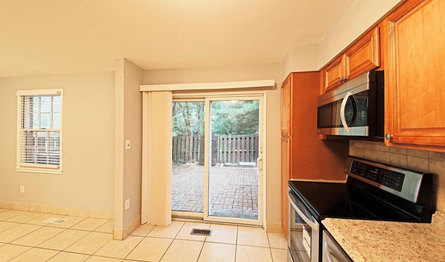 3334 WEBLEY Ct, Annandale, VA 22003 - 4 Beds, 4 Bath