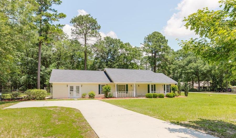 128 Robin Hill Rd, Americus, GA 31806 - 3 Beds, 2 Bath