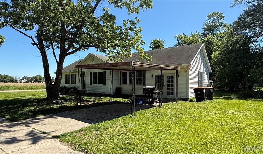 410 N Cypress St, Advance, MO 63730 - 4 Beds, 2 Bath