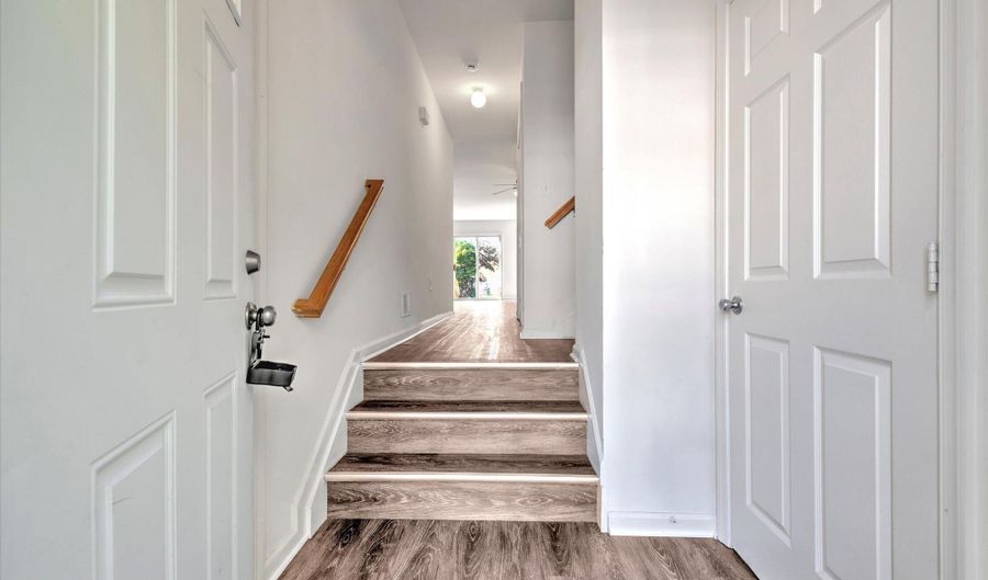 1 Esplanade Way, Bayville, NJ 08721 - 3 Beds, 2 Bath