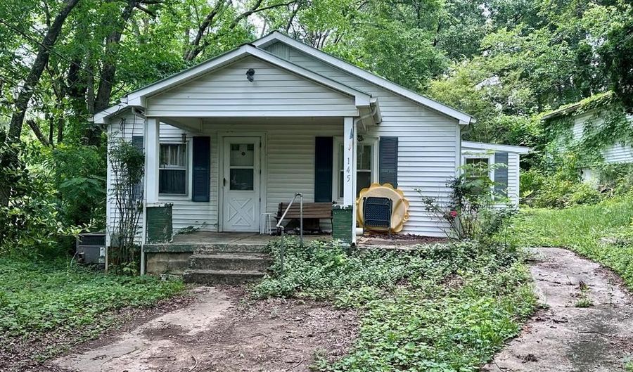 145 E. 1st St, Baxter, TN 38544 - 3 Beds, 1 Bath