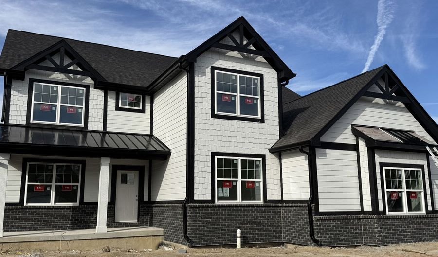 6882 Linden Woods Dr, Avon, IN 46123 - 5 Beds, 4 Bath