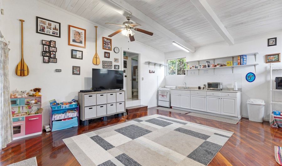 99-139 Napuanani Rd 2, Aiea, HI 96701 - 1 Beds, 1 Bath