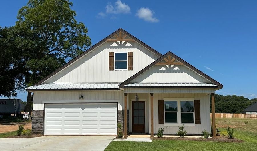 104 Woodham Rd, Ashford, AL 36312 - 4 Beds, 2 Bath