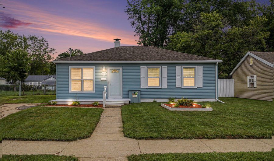 1018 Hall St, Albion, MI 49224 - 3 Beds, 1 Bath