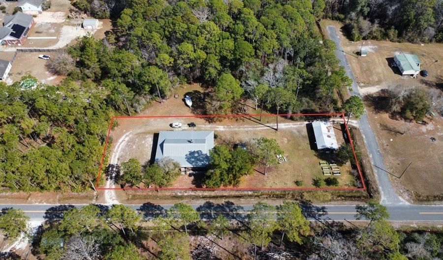 1651 Linden Rd, Apalachicola, FL 32320 - 3 Beds, 2 Bath