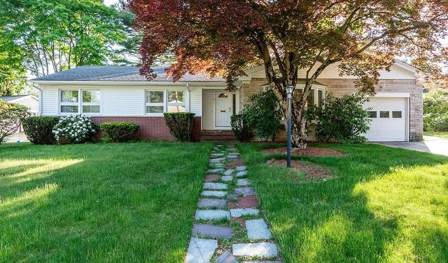 64 Amherst Rd, Cranston, RI 02920 - 4 Beds, 3 Bath