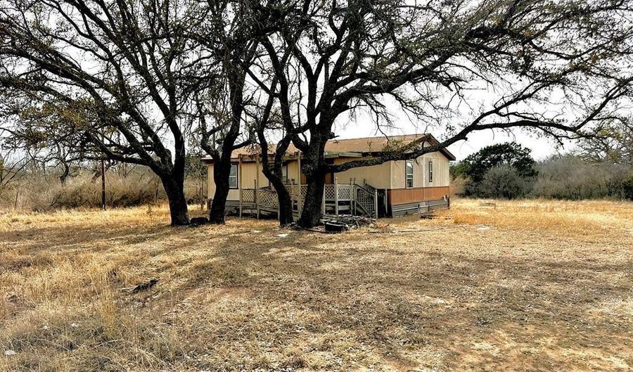 24980 US Hwy 377, London, TX 76854 - 3 Beds, 2 Bath