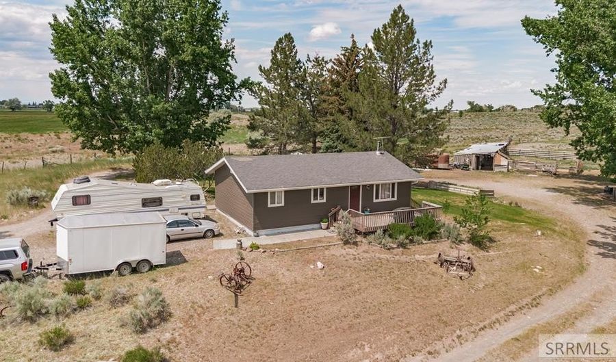 352 E 300 N, Blackfoot, ID 83221 - 3 Beds, 2 Bath