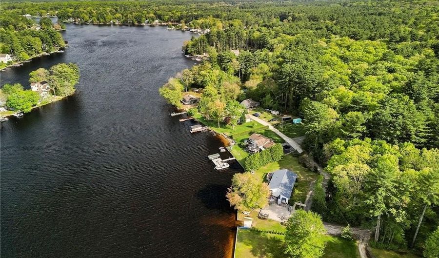 250 Shippee Plat Rd, Coventry, RI 02816 - 3 Beds, 3 Bath