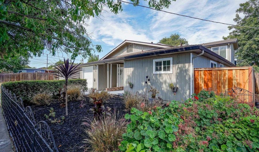 6 Wightman Ct, Antioch, CA 94509 - 4 Beds, 3 Bath
