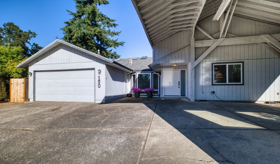 150 NARAIN Ct, Oregon City, OR 97045 - 3 Beds, 2 Bath