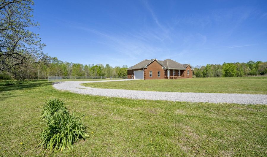 200 BOYD Rd, Adamsville, TN 38310 - 3 Beds, 2 Bath