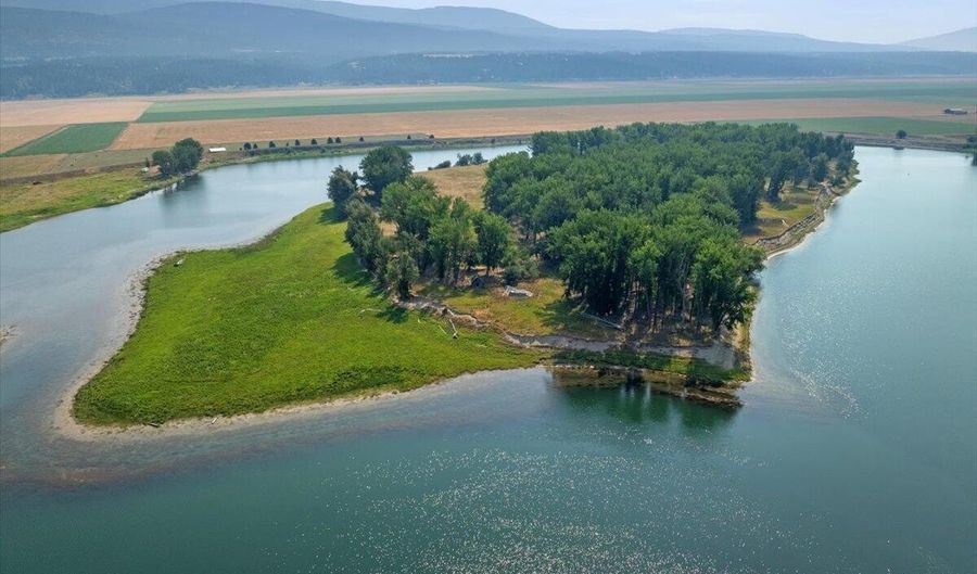 NNA NNA Krause Rd Osprey Island, Bonners Ferry, ID 83805 - 0 Beds, 0 Bath
