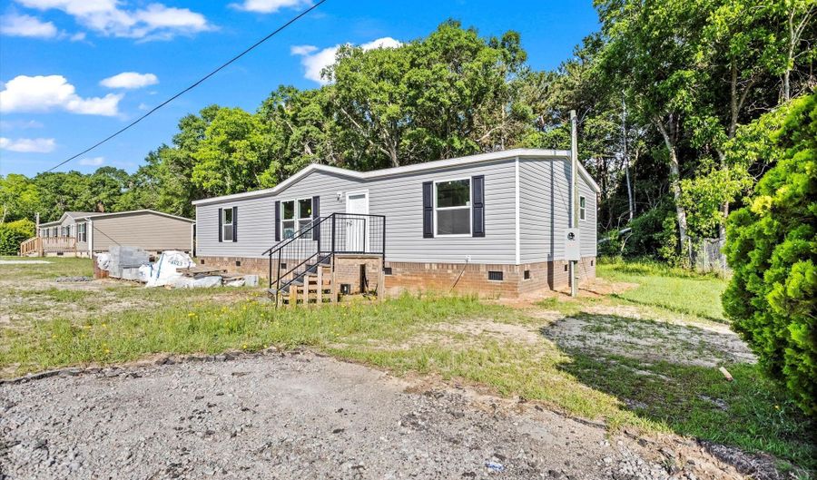 245 Kennedy Rd, Blackville, SC 29817 - 3 Beds, 2 Bath