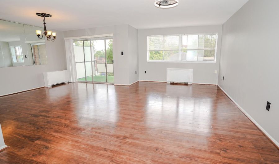 3737 CLARKS Ln 304, Baltimore, MD 21215 - 1 Beds, 1 Bath